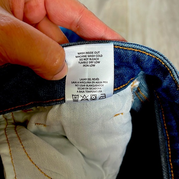 NWOT Cello High Waist Flare Jeans - Picture 9 of 12